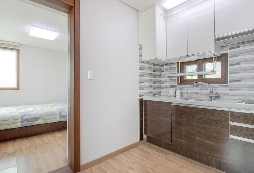 Samcheok Santorini Pension