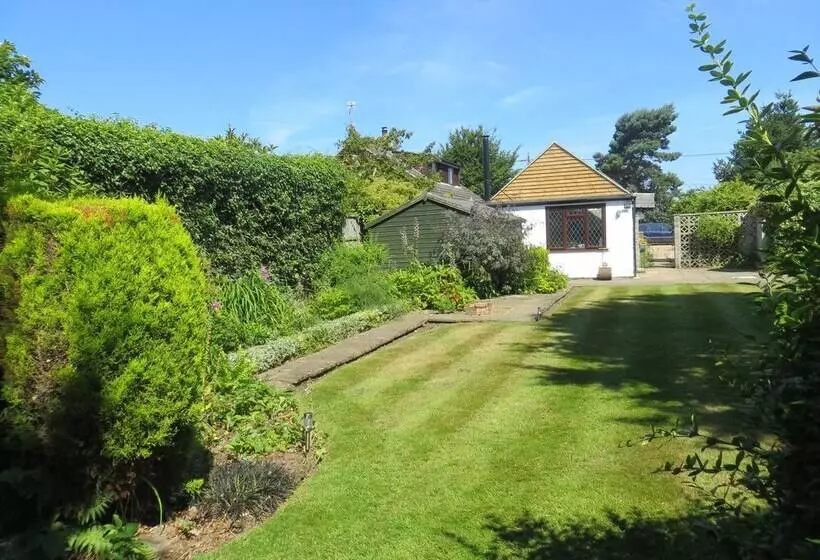 Willow Cottage