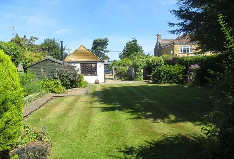 Willow Cottage
