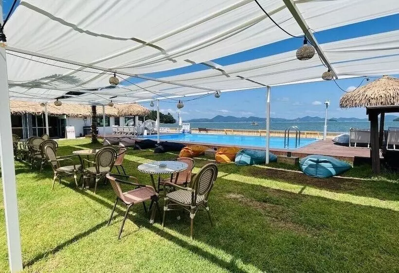 Yeosu Arens Pension
