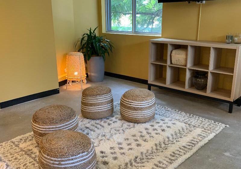 הוסטל Roamer Brisbane