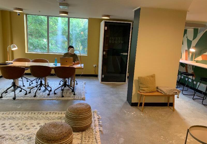 הוסטל Roamer Brisbane