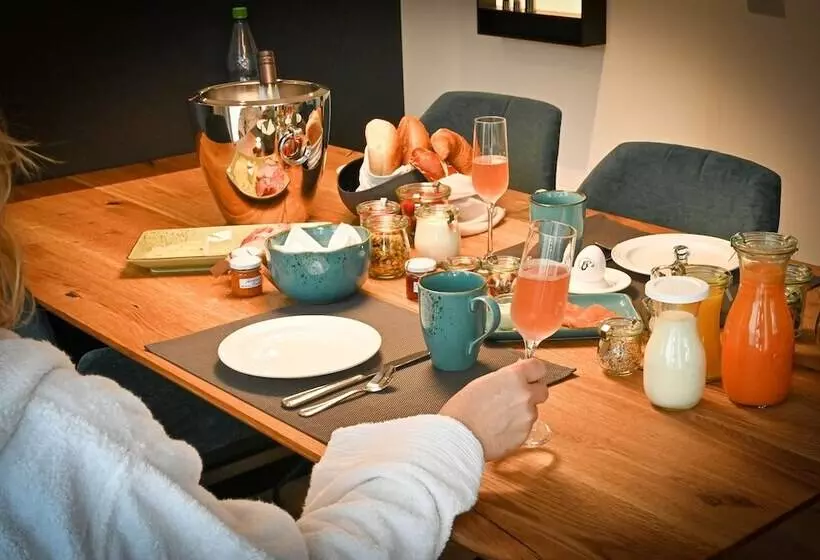 Büchelbergerei Chaletdorf