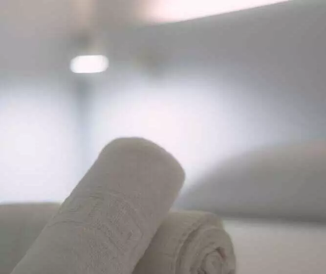 تختخواب و صبحانه Clink Rooms & Flats