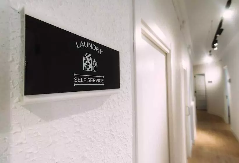 تختخواب و صبحانه Clink Rooms & Flats