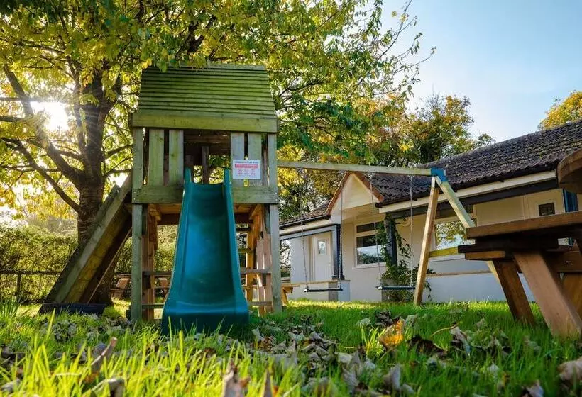 ベッドアンドブレックファースト The Malt Shovel Inn