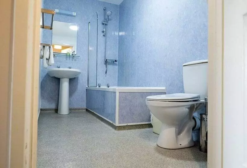 ベッドアンドブレックファースト The Malt Shovel Inn