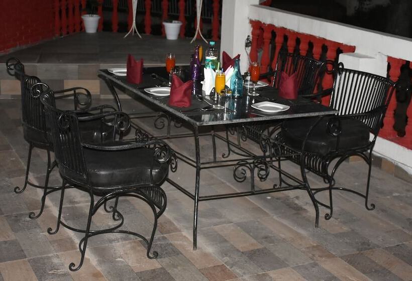 בית מלון כפרי Aanantham Country Resort