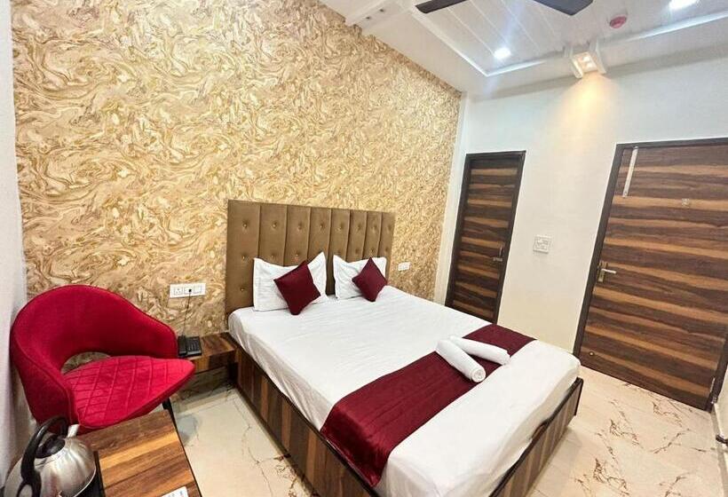 Hotel Amritsar Paradise