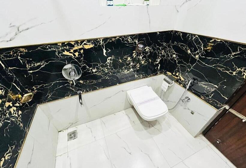 Hotel Amritsar Paradise