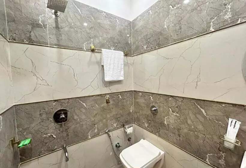 Hotelli Amritsar Paradise