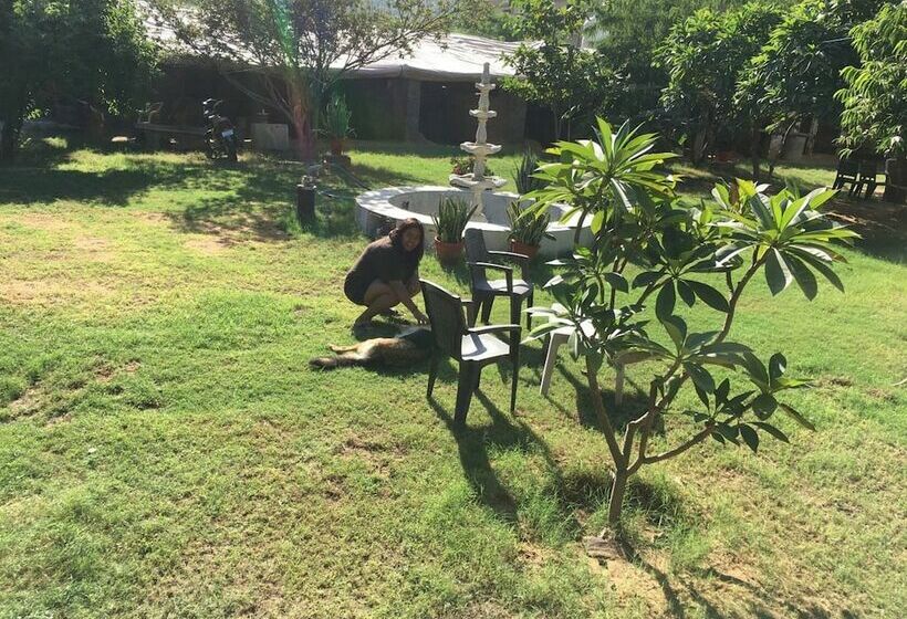 호텔 Goroomgo New Holiday Inn Ajmer