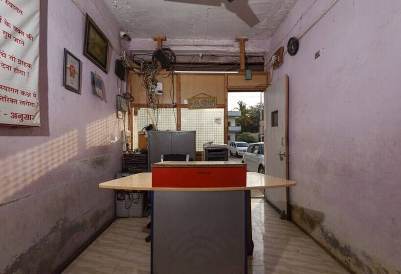 Hotel Goroomgo Shree Morya Palace Aurangabad