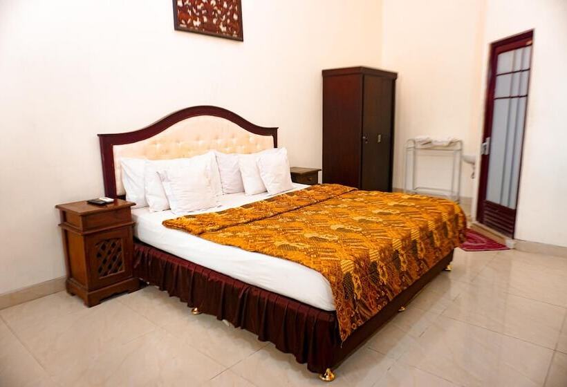 Hotel Laweyan Solo