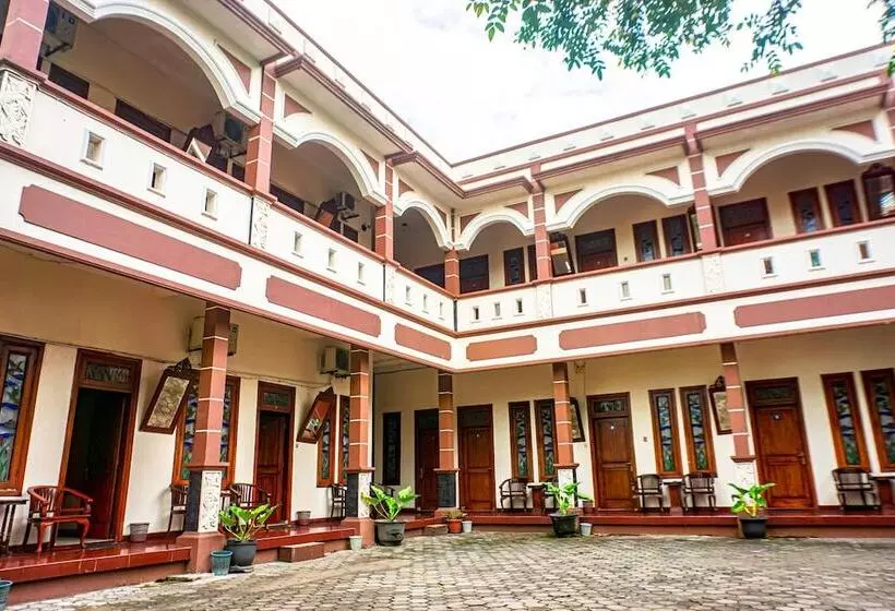 Otel Laweyan Solo