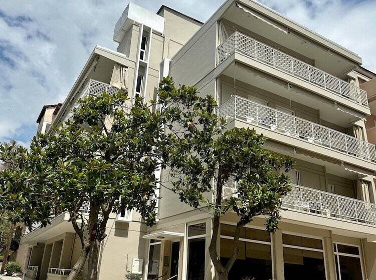 Отель Lia Studios