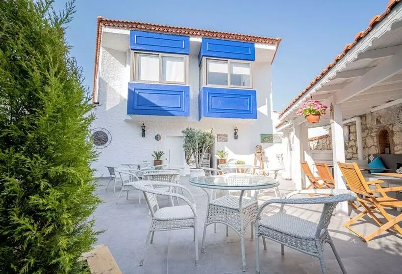 ホテル Luna S Alacati