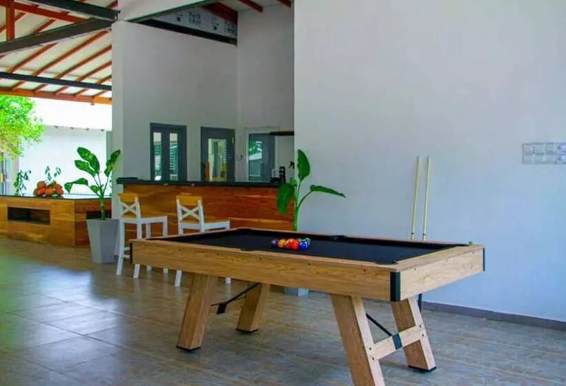 Hotelli Nivadoo Resort Sigiriya