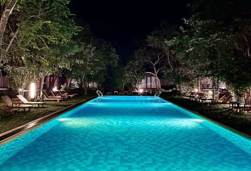 Hotelli Nivadoo Resort Sigiriya