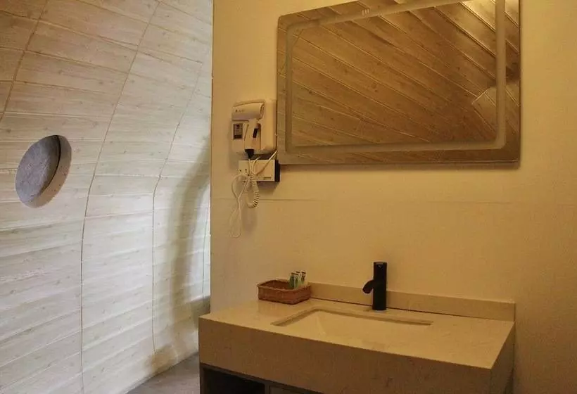 Hotelli Nivadoo Resort Sigiriya