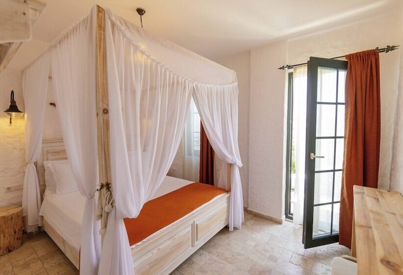 فندق Owl Alacati