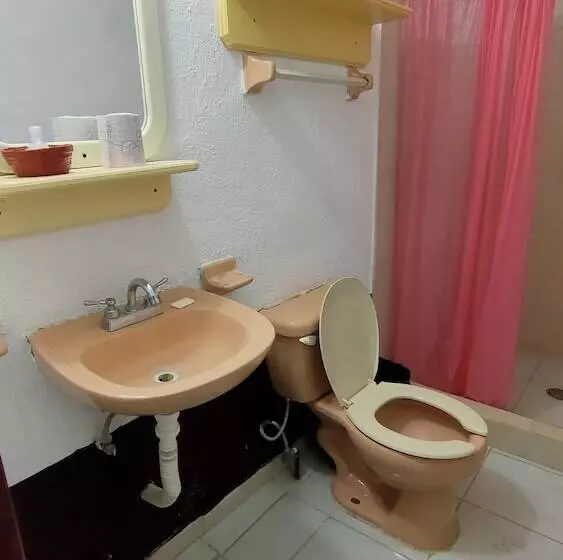 هتل Oyo  Casa De La Abuelita, Xalapa