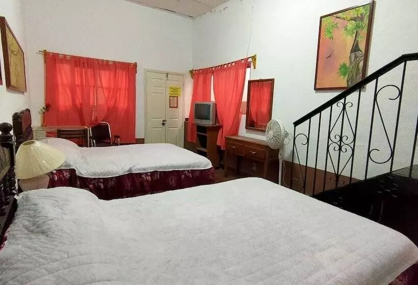 هتل Oyo  Casa De La Abuelita, Xalapa