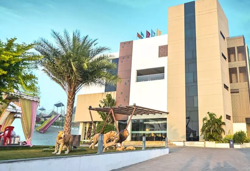 ホテル Pride Divine Resort Somnath