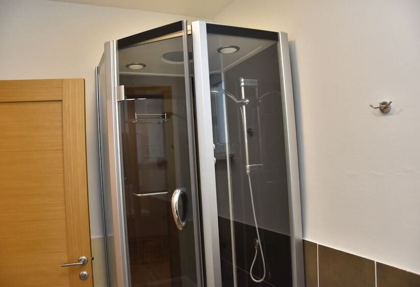 هتل Riviera Park Residence