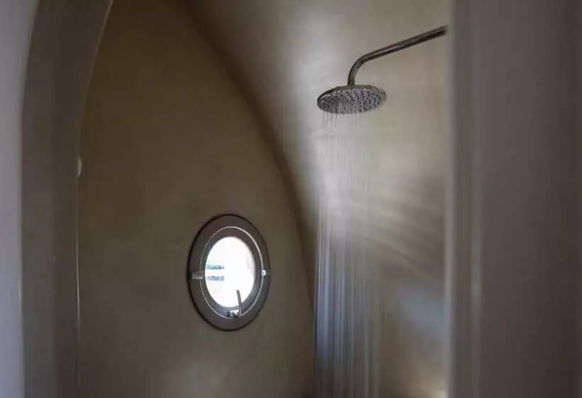 Hotelli Santopaz Suites