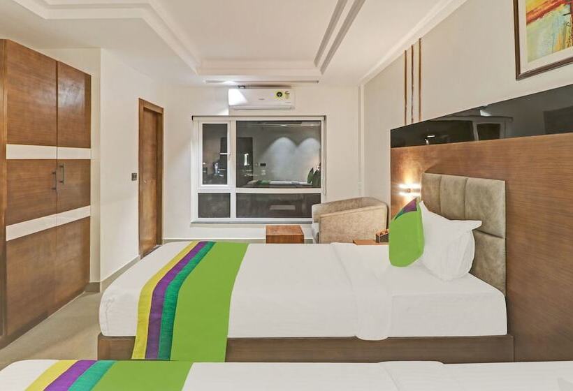 Hotel Treebo Emora Grand