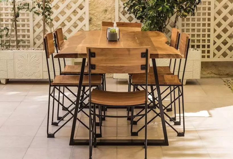 Majestic Hotel   Adults Only