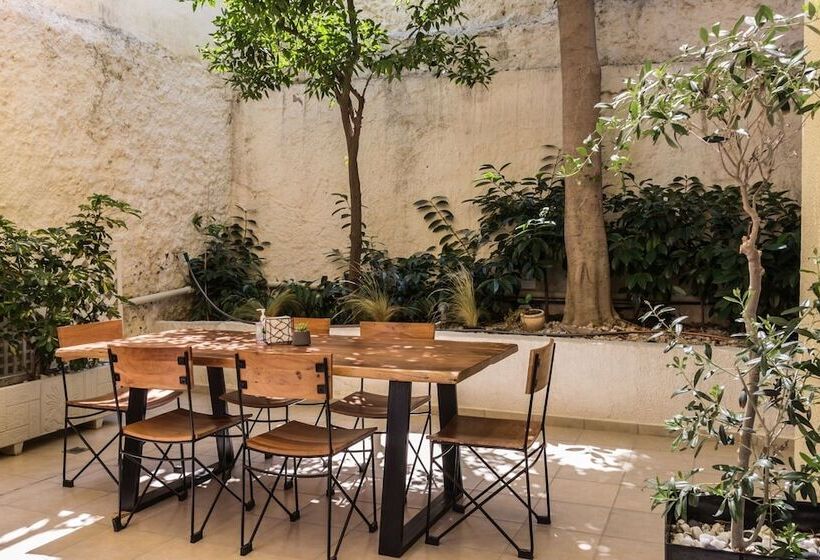 Majestic Hotel   Adults Only