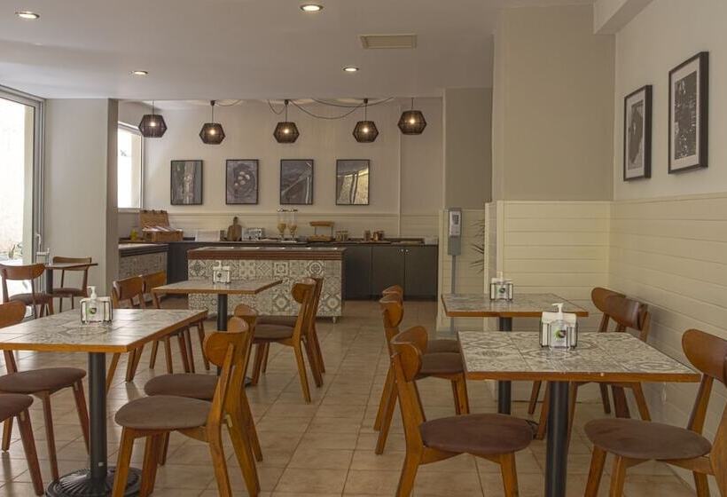 Majestic Hotel   Adults Only