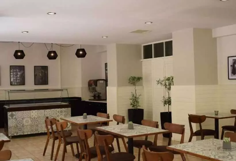 Majestic Hotel   Adults Only