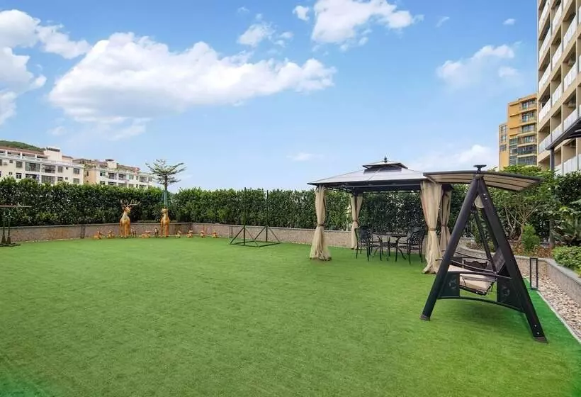 Microtel By Wyndham Sanya Dadonghai