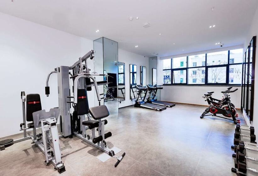 Microtel By Wyndham Sanya Dadonghai