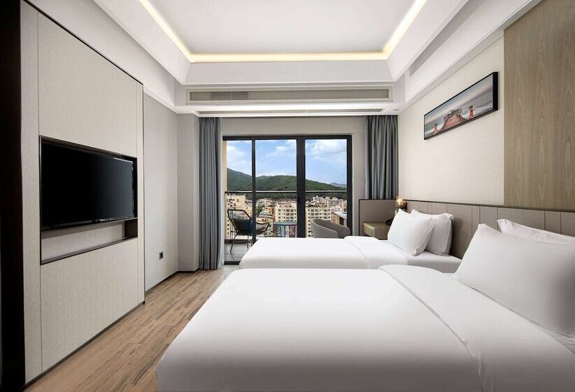 Microtel By Wyndham Sanya Dadonghai