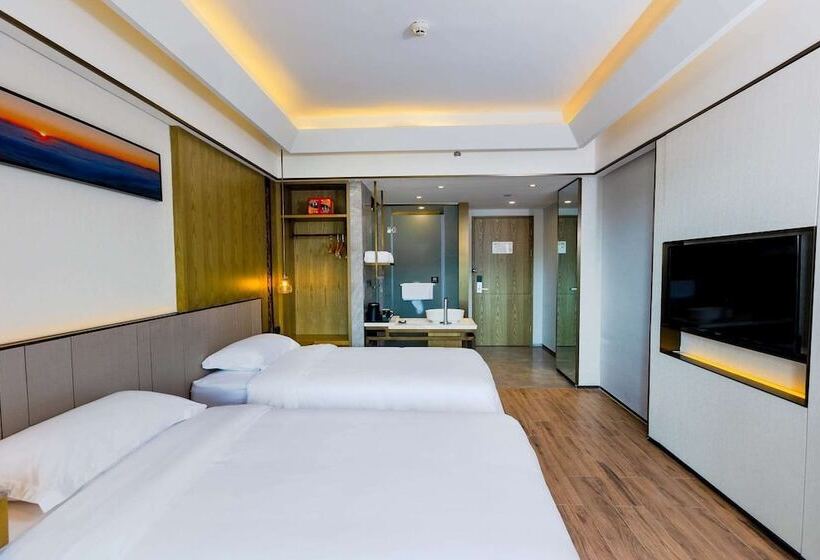 Microtel By Wyndham Sanya Dadonghai