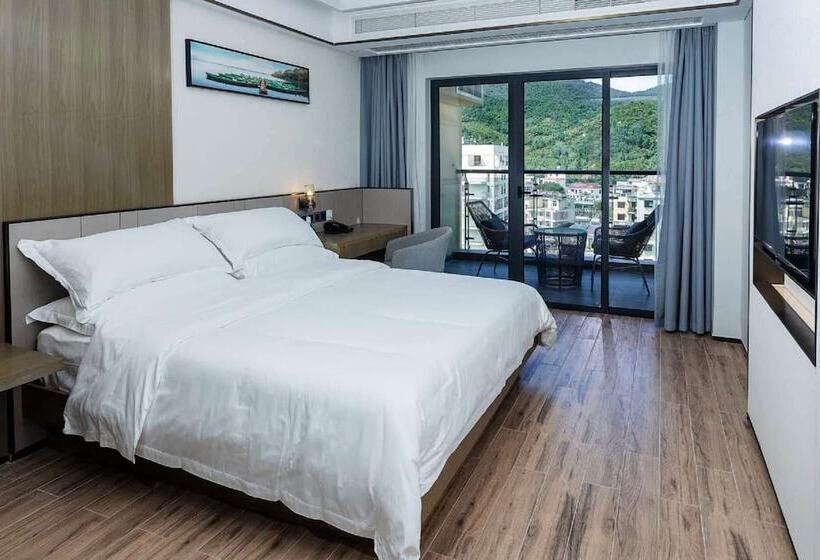 Microtel By Wyndham Sanya Dadonghai