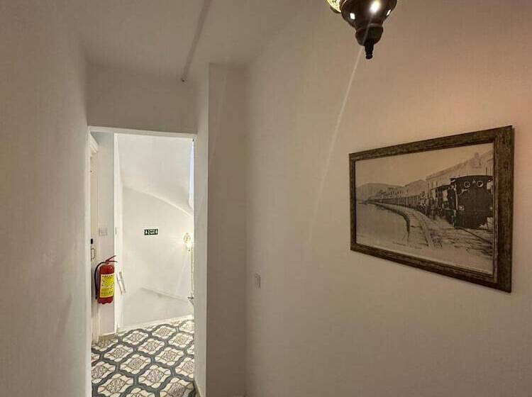 Monat Otel Hacimemis