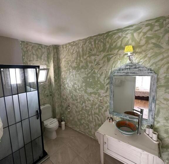 Monat Otel Hacimemis