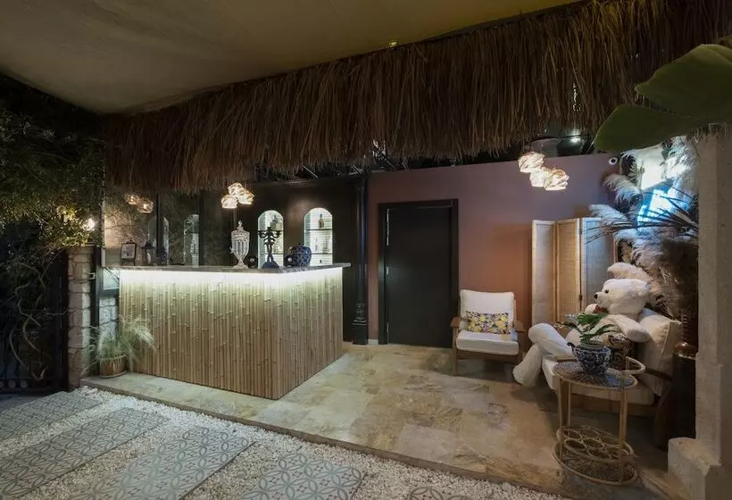 Hotelli Dbd Alaçatı