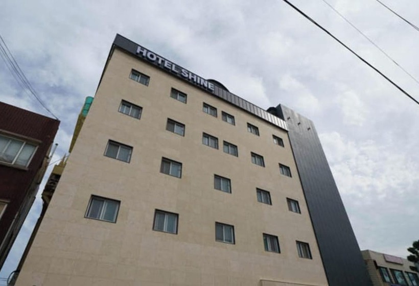 Motel Donghae Shine