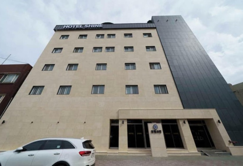 Motel Donghae Shine