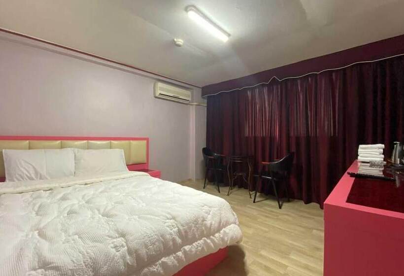 مُتل Jeonju Jinbukdong Gyeongdong