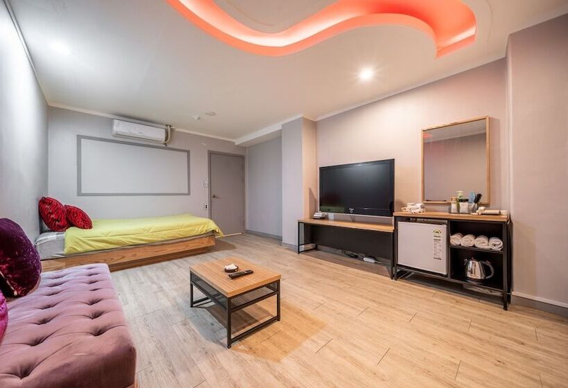 Motel Seongnam Opera