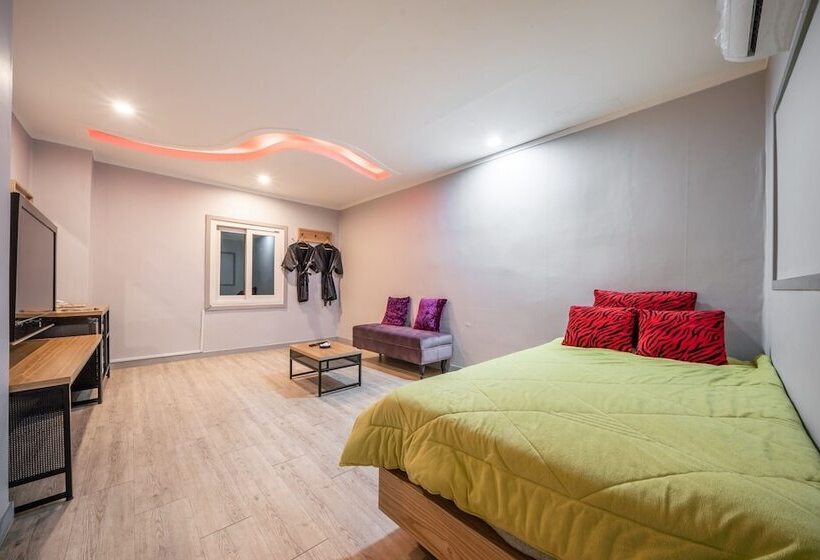 Motel Seongnam Opera