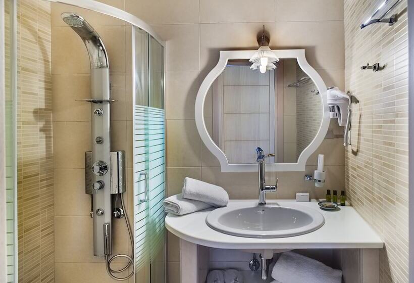 بنسيون Gioraldi Art