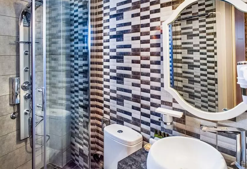 Majatalo Gioraldi Art